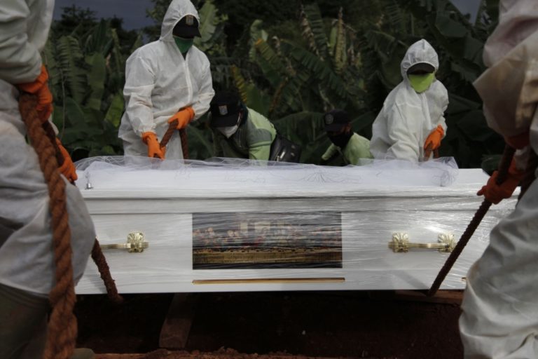 Black Doctor Dies Of COVID-19 After Receiving Racist Treatment