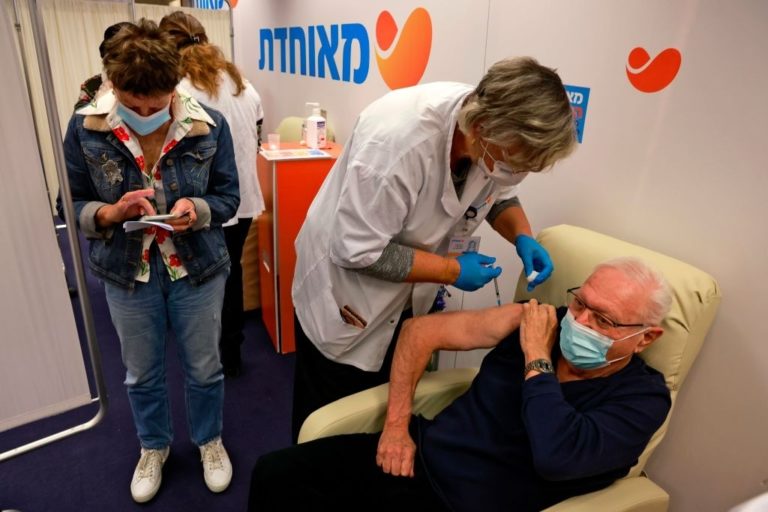Teachers-Firefighters-And-Police-Next-In-Line-For-Covid-19-Vaccine