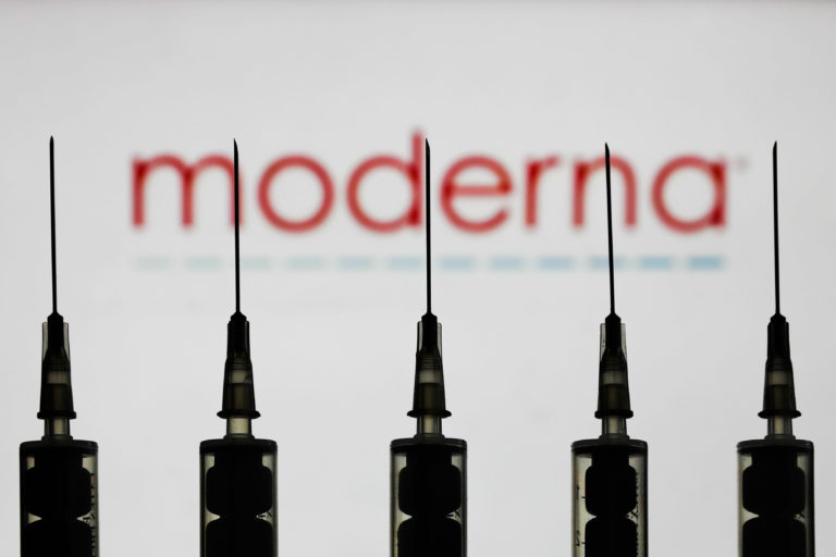 Moderna Says Covid Vaccine Immunity Lasts For At Least A Year