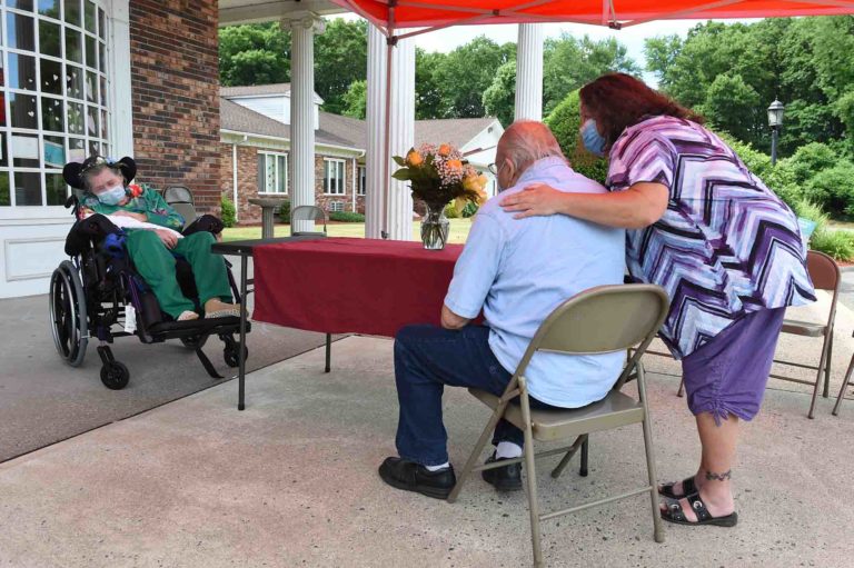 Kentucky Nursing Facility Reports 5 COVID-19 Reinfection Cases