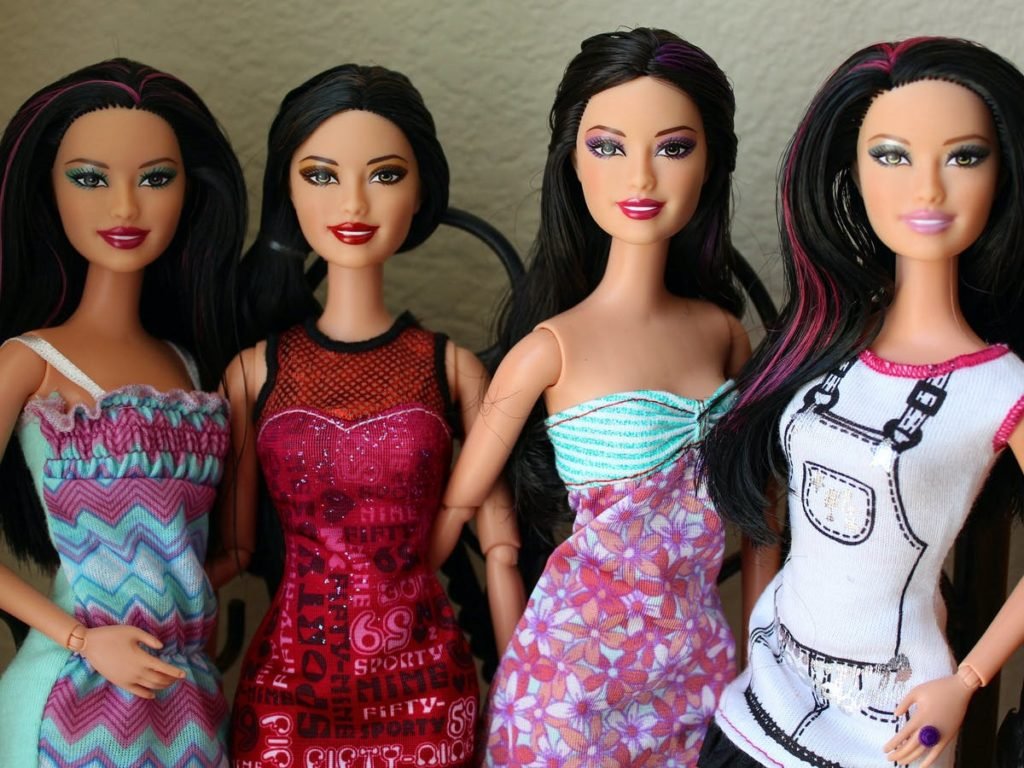 Girls Who Play With Ultrathin Dolls Are More Likely To Struggle With Body Image Problems