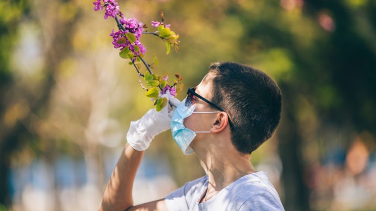 Post-Covid-19, You Could Lose Your Sense Of Smell For Over 5 Months; Experts