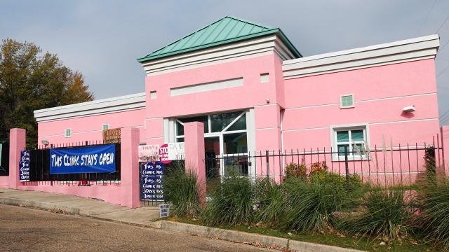 One Of The Last Mississippi's Abortion Clinic Faces Legal Issues