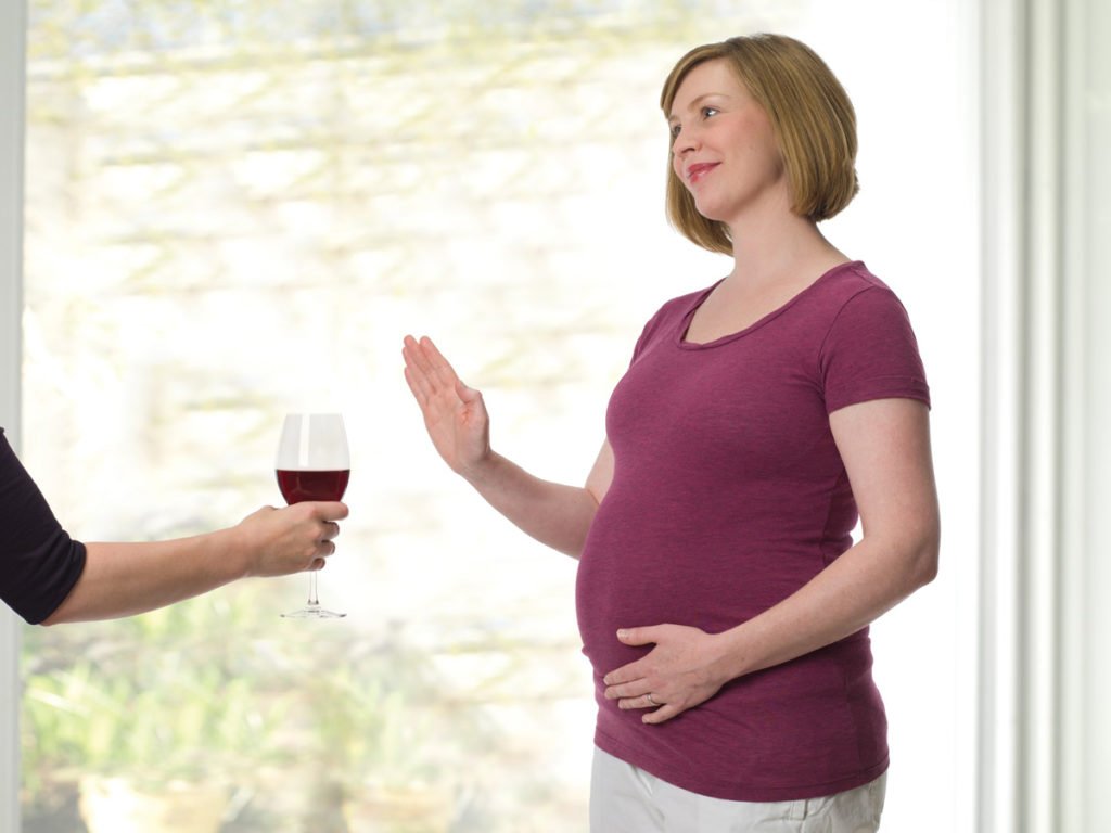 Excess Alcohol Can Lower The Chances Of Women Getting Pregnant