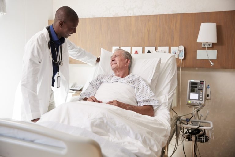 Many High-Priority Patients Aren’t On Kidney Transplant Lists